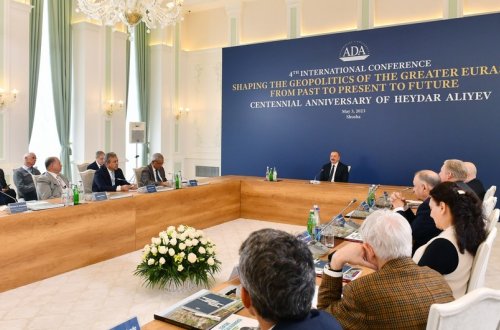 Azərbaycan Prezidenti: 