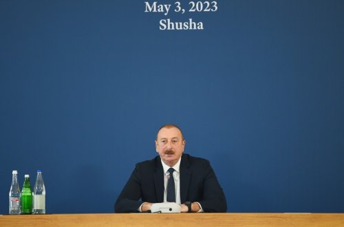 Azərbaycan Prezidenti: 