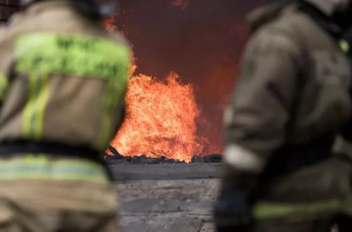 Rusiyada neft anbarında yanğın baş verib