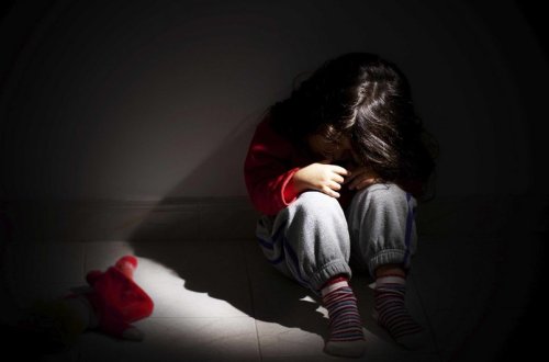 Azərbaycanda cinsi istismara məruz qalan uşaqların sayı açıqlanıb