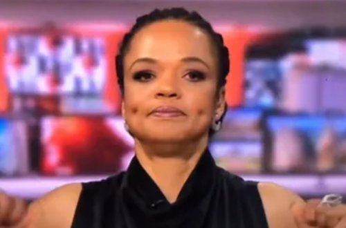 Canlı yayımda olduğunu unudan diktor etdiyi hərəkətlə gündəm oldu