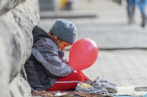 Ötən il küçələrdə dilənçiliyə cəlb edilən uşaqların sayı açıqlandı