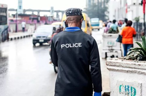 Nigeriyada kilsəyə silahlı basqın edilib