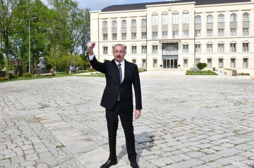 Azərbaycan Prezidenti: 