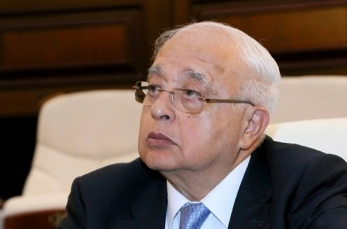 Elçin Əfəndiyev Prezidentin fəxri diplomu ilə təltif edilib