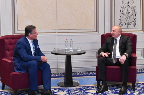 Prezident İlham Əliyev Belçikaya səfər edib, Avropa Komissiyasının vitse-prezidenti ilə görüşüb