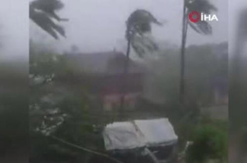 Güclü sel və qasırğa xeyli can aldı: 700 nəfər yaralandı, 5 nəfər öldü