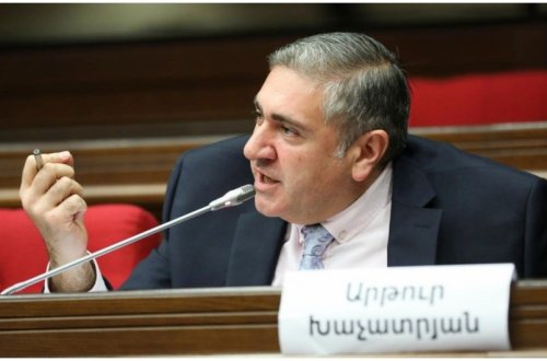 Erməni deputat: 