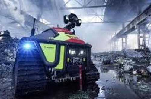 Ukraynada anbarda baş verən yanğına robot cavab verirdi