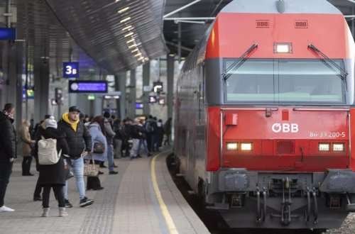 Avstriyada qatarda Hitlerin çıxışları səsləndirilib