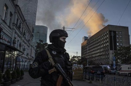 Rusiya qüvvələri Kiyevə pilotsuz təyyarə və raket hücumu həyata keçirib