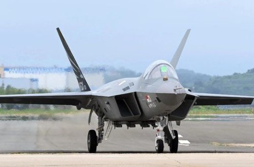 Cənubi Koreya yeni döyüş təyyarələrinin kütləvi istehsalına hazırlaşır