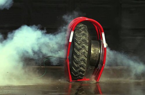 Təmir sexində təkər partladı, usta öldü