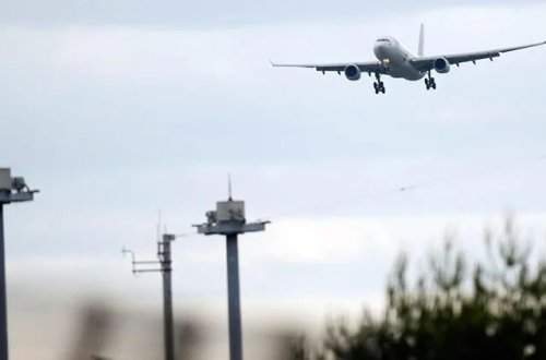 Fransada qısamüddətli daxili uçuşlar qadağan edilib