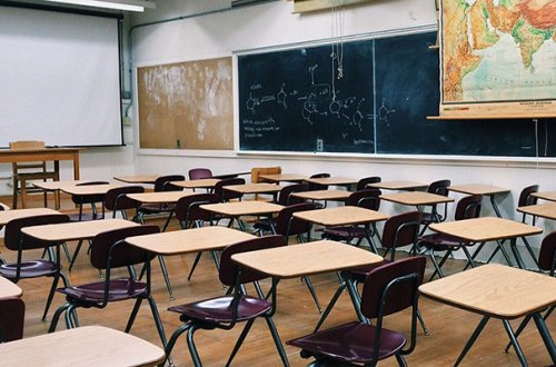 Zəhərlənmə olan məktəbdə dərslər dayandırıldı