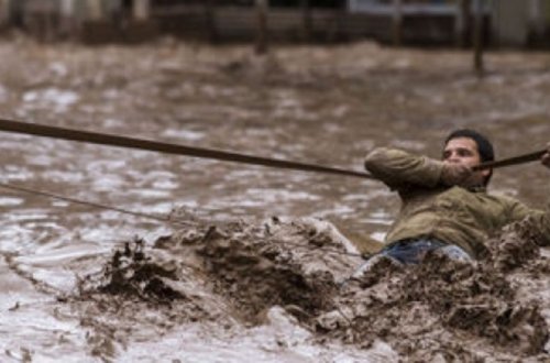 Göygöldə üç nəfər çay axınından xilas edilib