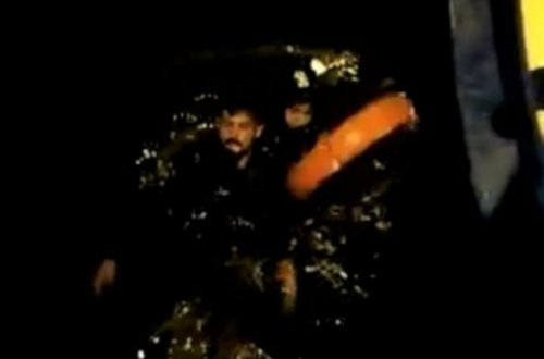 Bulvarda batan gənc belə xilas edildi - Video