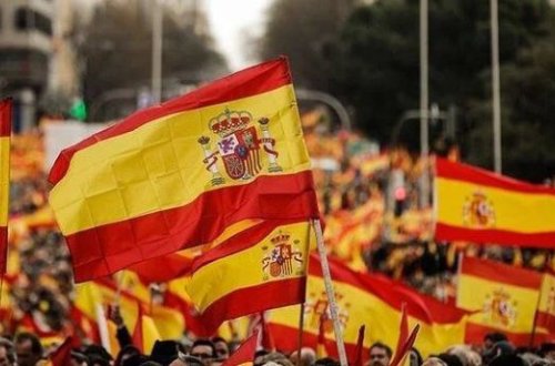 İspaniyada yerli seçkilərdə müxalifətdə olan sağ partiyalar güclənib