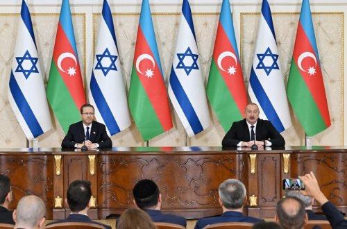 İlham Əliyev və İsxak Hersoq mətbuata bəyanatlarla çıxış ediblər - YENİLƏNİB + FOTO