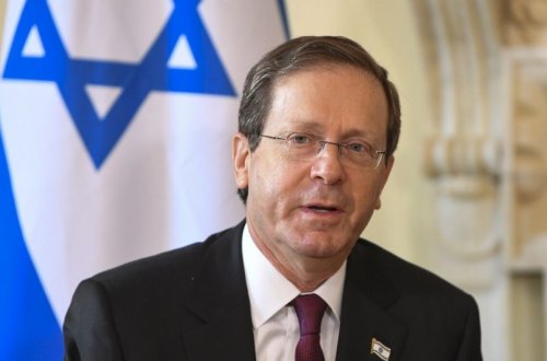 İsrail Prezidenti və xanımı İçərişəhərlə tanış olublar