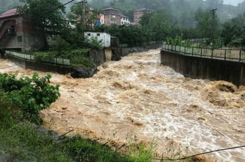 Azərbaycanın bəzi bölgələrində yenidən sel gözlənilir - FOTO