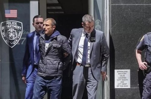 Türk evinə hücum edən şəxsə şizofreniya diaqnozu qoyulub