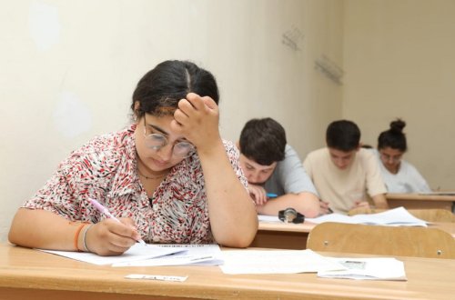 Qəbul imtahanlarının II mərhələsi üçün qeydiyyat başlayıb