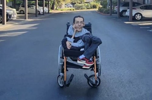 İranın tanınmış iş adamı ABŞ-a köçüb