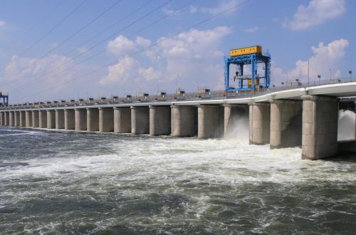 Ukraynada Kaxovka SES-in bəndi məhv edilib