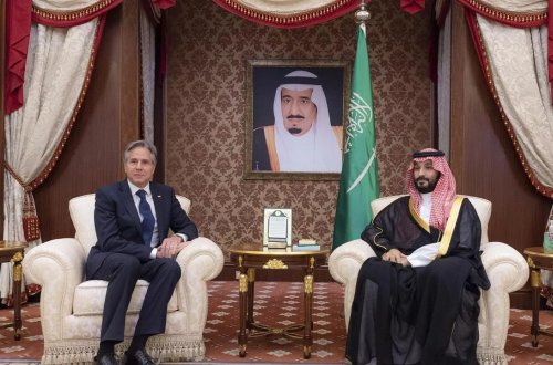 ABŞ dövlət katibi Səudiyyə Ərəbistanının vəliəhd şahzadəsi ilə görüşüb
