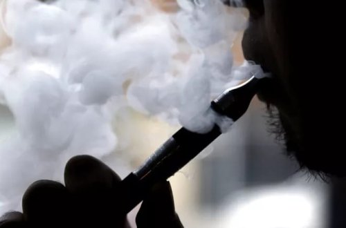 Türkmənistan tütün məmulatlarını qadağan EDƏCƏK