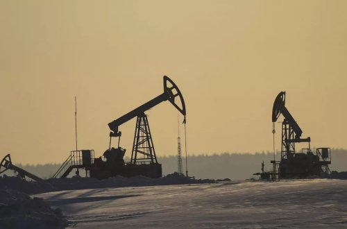 Rusiyadan xam neft daşıyan ilk gəmi Pakistana çatıb