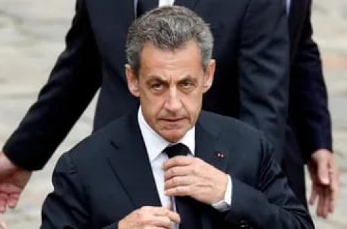 Fransanın keçmiş prezidentinin evində axtarış aparılıb