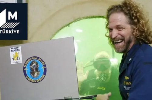 Okeanın dibində kapsulda 3 ay qalan adam gəncləşdi