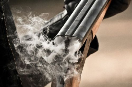 Ağdamda gənc oğlan özünü güllələyib