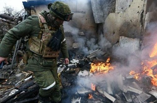 Rusiya ordusu Xersonu atəşə tutub, 2 nəfər ölüb, 25 nəfər yaralanıb