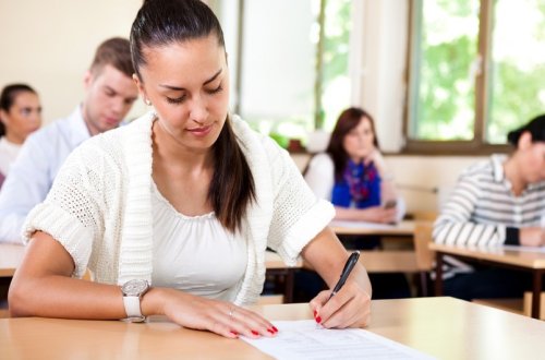 Dövlət qulluğunda inzibati icraçı vəzifələrə test imtahanı keçiriləcək