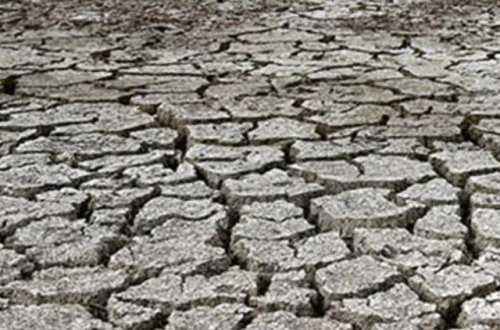 Uruqvayda su böhranı: hökumət paytaxtda fövqəladə vəziyyət elan ETDİ