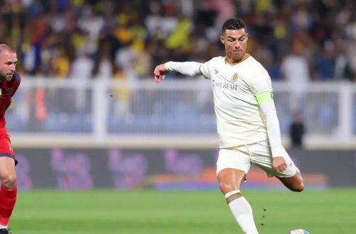 Ronaldo milli komandada 200 oyun keçirən ilk futbolçu oldu
