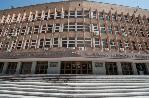 İrəvandakı Rusiya-Erməni Universiteti ətrafında qalmaqal yaranıb