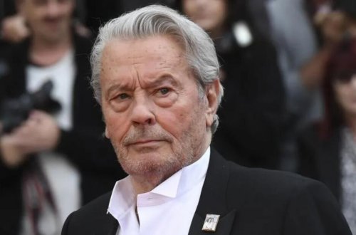 Kolleksiyasındakı əsərlər 2 dəfə baha qiymətə satıldı