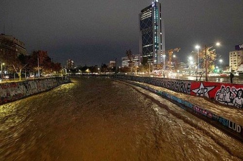 Çilidə güclü yağış nəticəsində 2 nəfər ölüb