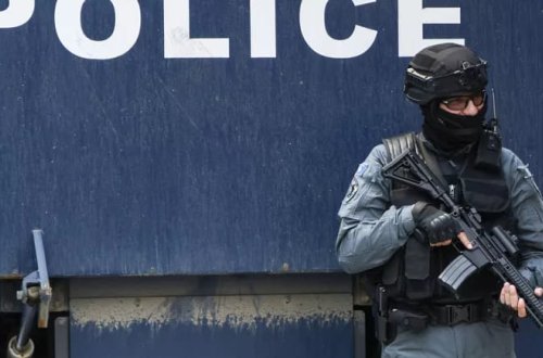 Serbiya 3 Kosovo polisini azad edib