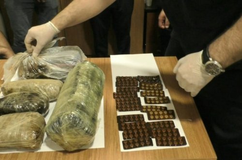 Cəlilabadda saxlanılan narkokuryerlərdən 10 kq-dan artıq narkotik aşkarlanıb - FOTO