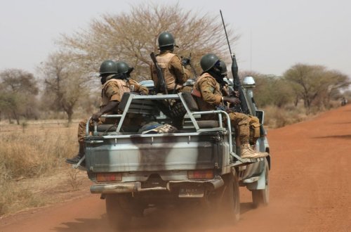 Burkino-Fasoda silahlı qruplaşma kəndə hücum edib, 34 nəfər ölüb