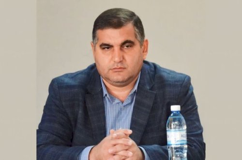 “Bir qrup avara, işsiz-gücsüz adam efiri zəbt edib”