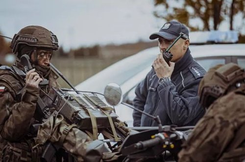 Polşan Belarusla sərhəddə təhlükəsizliyi artırmaq qərarı verib