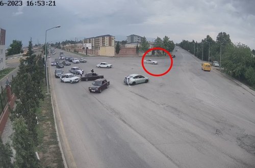 Gəncədə toy karvanında avtoxuliqanlıq edən şəxs saxlanılıb