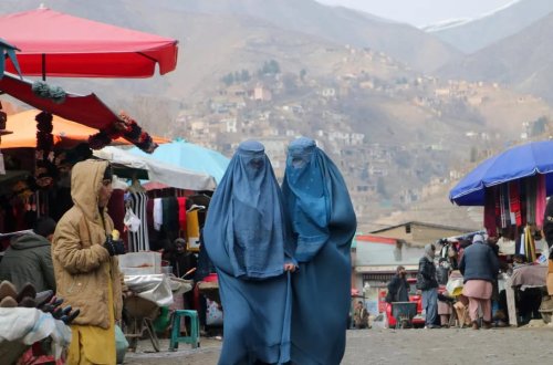 Taliban bərbər və gözəllik salonlarını bağlayır