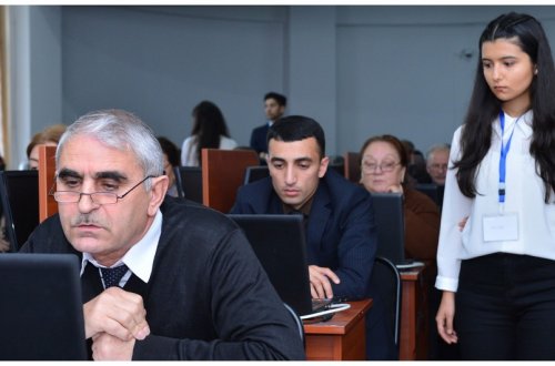 Məktəb direktoru olmaq istəyən 20 namizəd imtahan nəticələrindən narazı qalıb